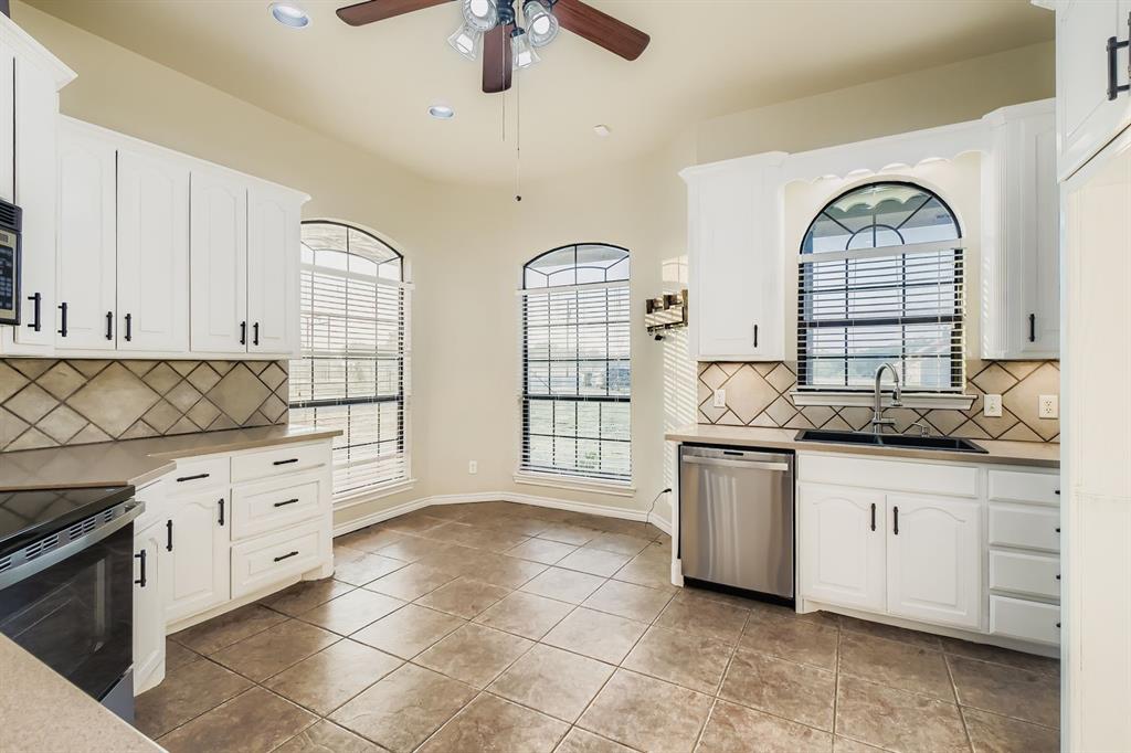 6025 Ge Horton Road Justin, TX 76247 - Photo 19 of 40