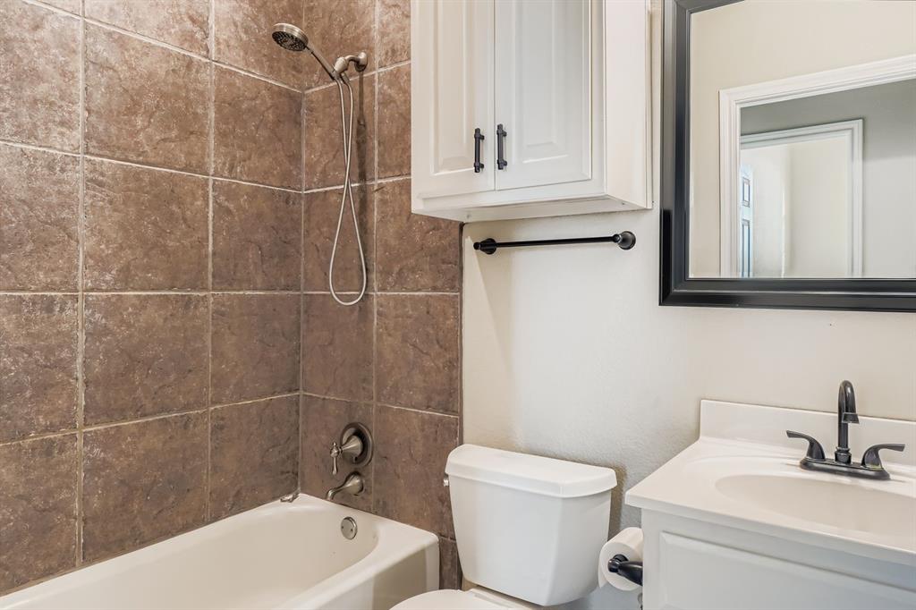 6025 Ge Horton Road Justin, TX 76247 - Photo 29 of 40