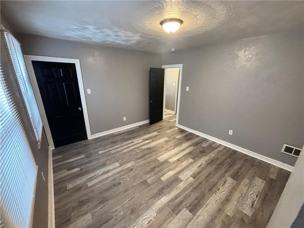 327 Mathews Avenue Pittsburgh, PA 15210 - Photo 15 of 17