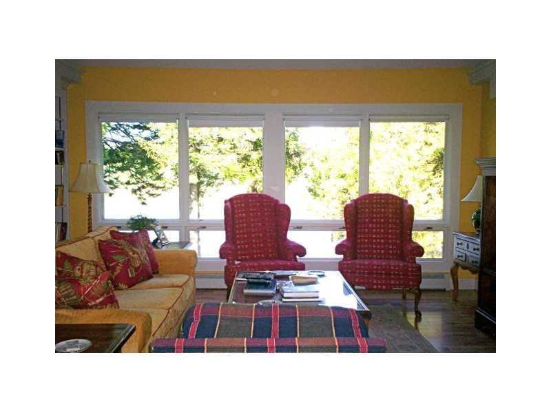 522 Grand Marsh Bay Road Corea, ME 04624 - Photo 5 of 25 Living Room.