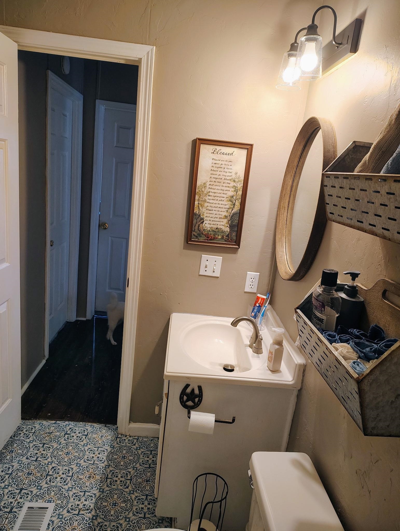 777 Happy Valley Road Fountain Inn, SC 29644 - Photo 28 of 45 Hall Bath