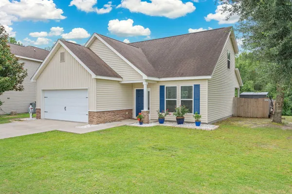 $299,900 | 184 Peoria Boulevard, Crestview, FL 32536
