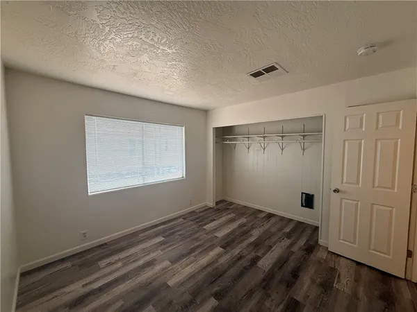 $1,250 | 2995 East Ames Avenue, Kingman, AZ 86409