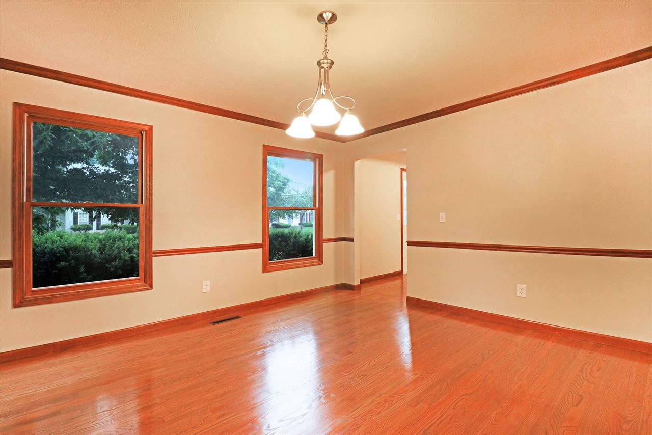 15740 Hunting Ridge Trail Granger, IN 46530 - Photo 9 of 29 Gallery Image 9