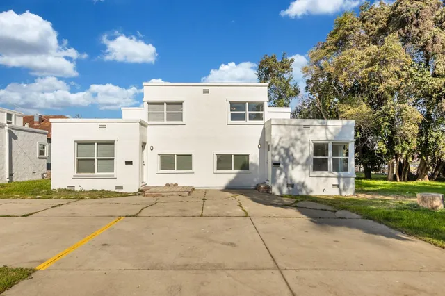 $750,000 | 1115 D Street, Marysville, CA 95901