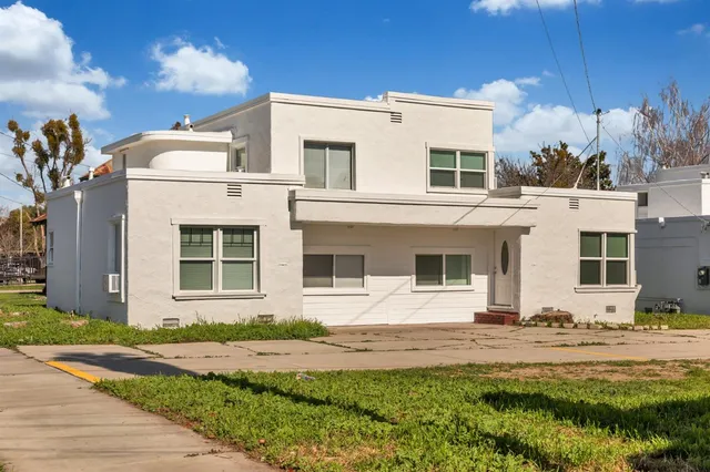 $750,000 | 1115 D Street, Marysville, CA 95901