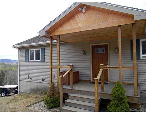 611 Elm Hill Road South Paris, ME 04281 - Photo 1 of 25 Exterior Front.