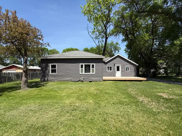 $167,900 | 1514 Trott Avenue Southwest, Willmar, MN 56201