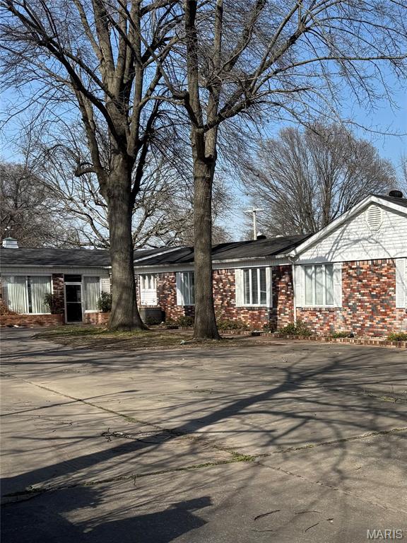 1325 Mill Street New Madrid, MO 63869 - Photo 4 of 35