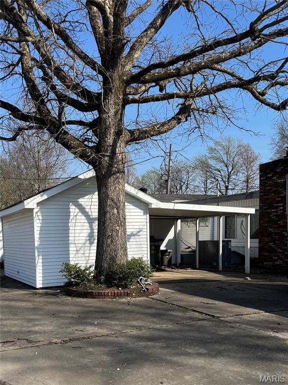 1325 Mill Street New Madrid, MO 63869 - Photo 5 of 35