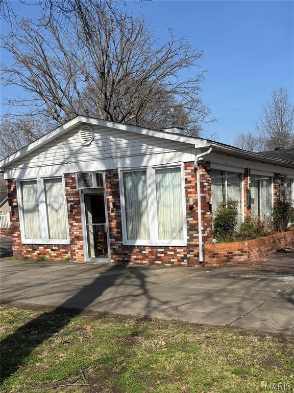 1325 Mill Street New Madrid, MO 63869 - Photo 7 of 35