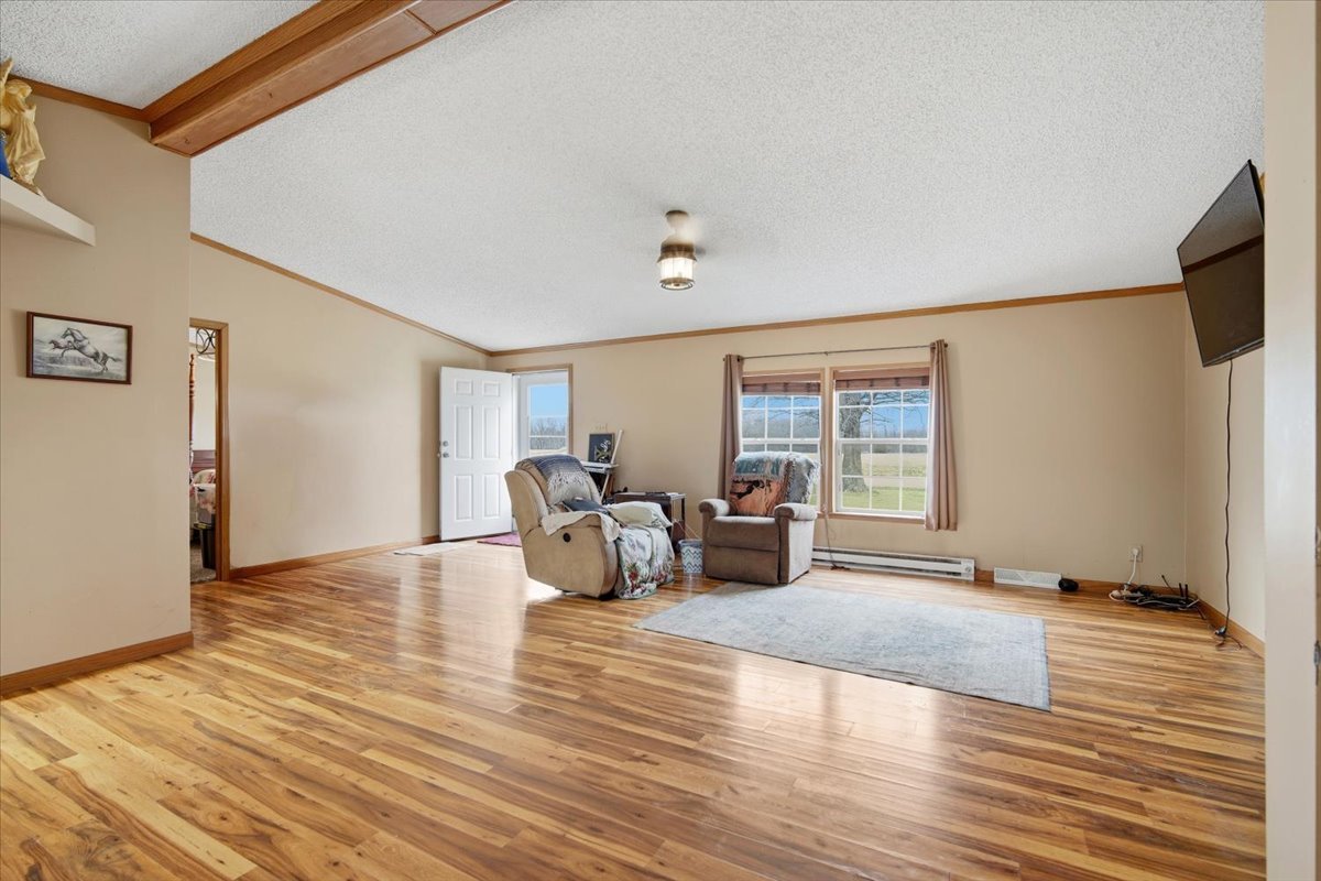 6009 Park Road Clinton, IL 61727 - Photo 3 of 27