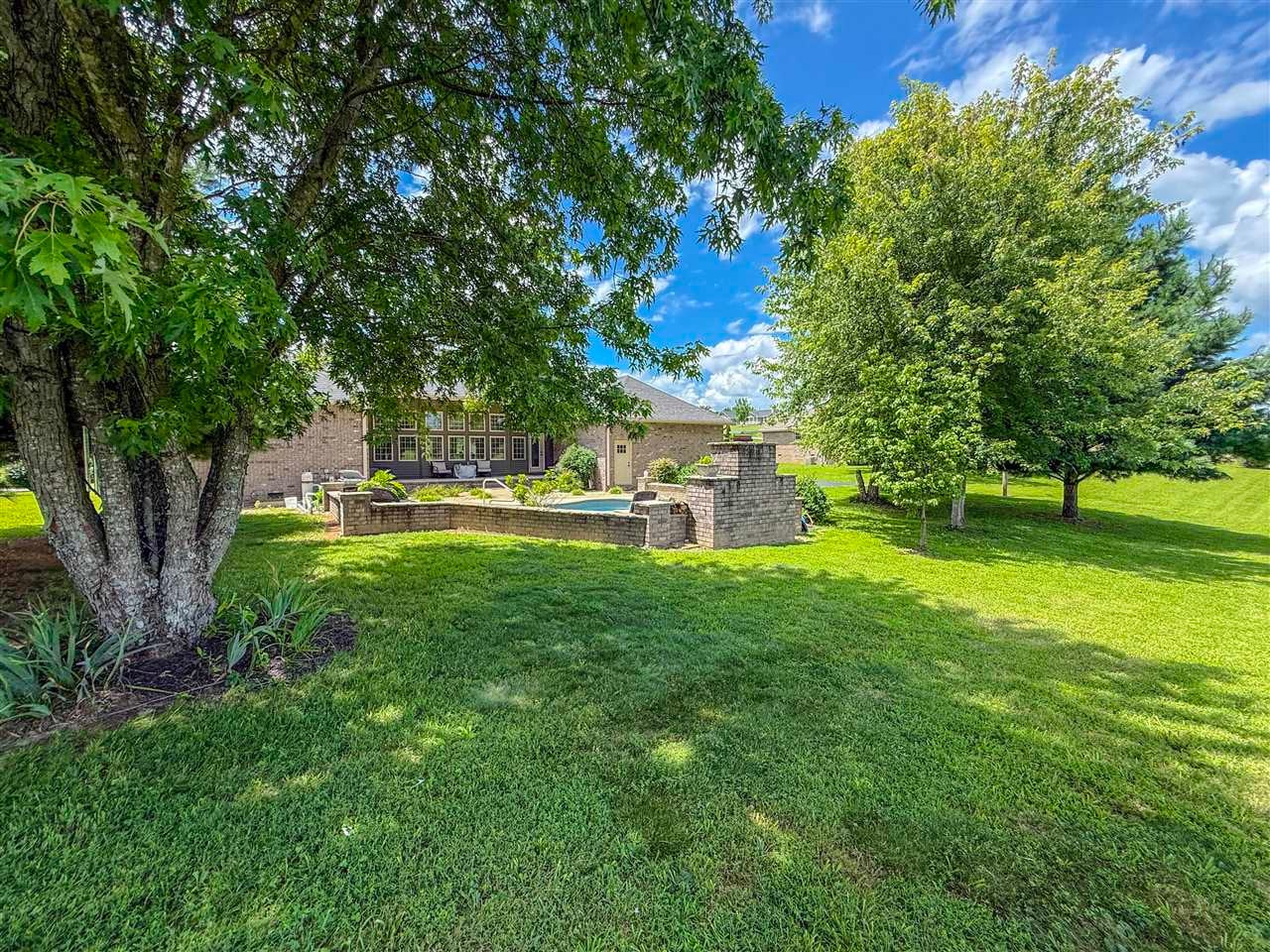 48 Oakwind Road Glasgow, KY 42141 - Photo 15 of 70 Gallery Image 15