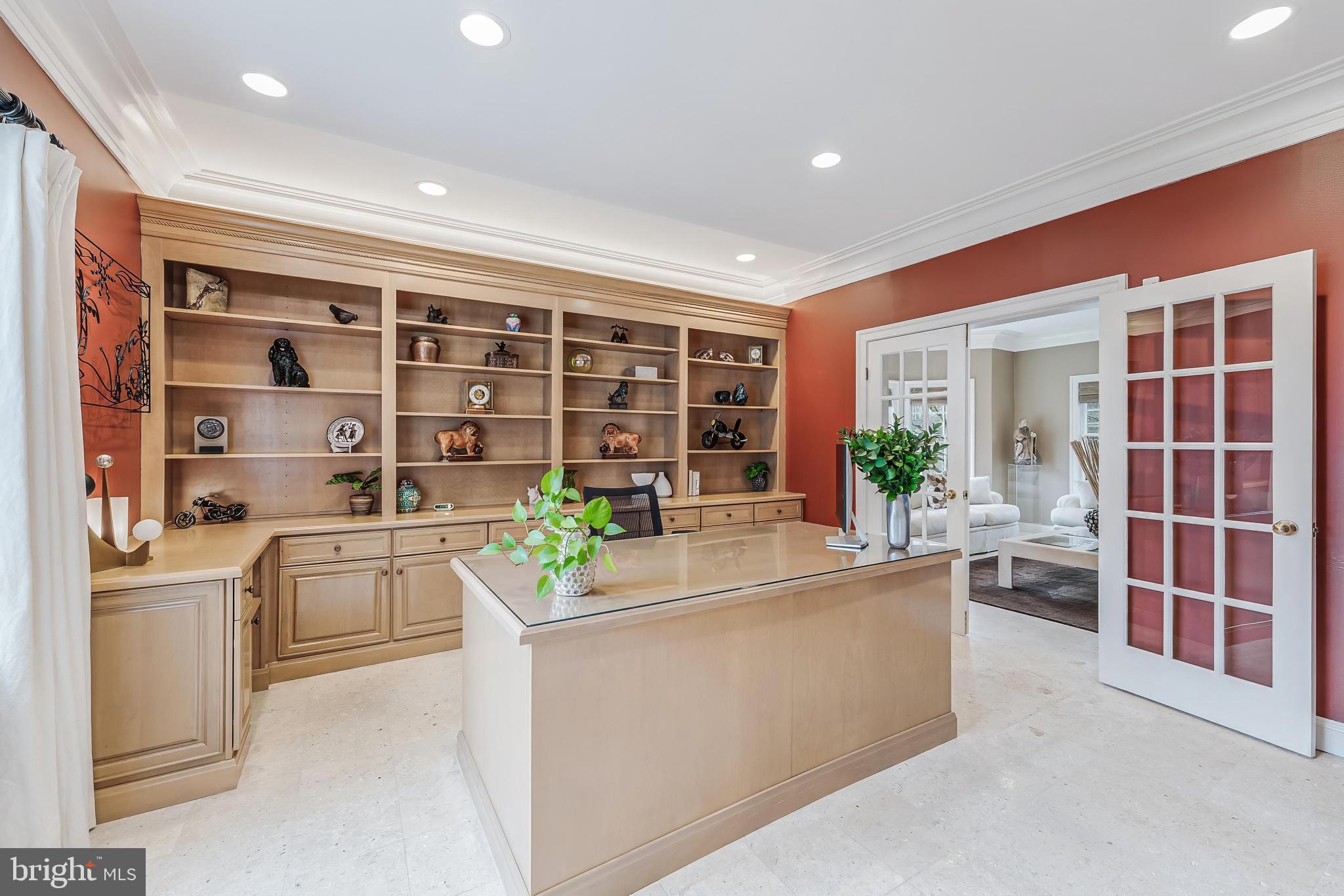 9327 Sprinklewood Lane Potomac, MD 20854 - Photo 17 of 96