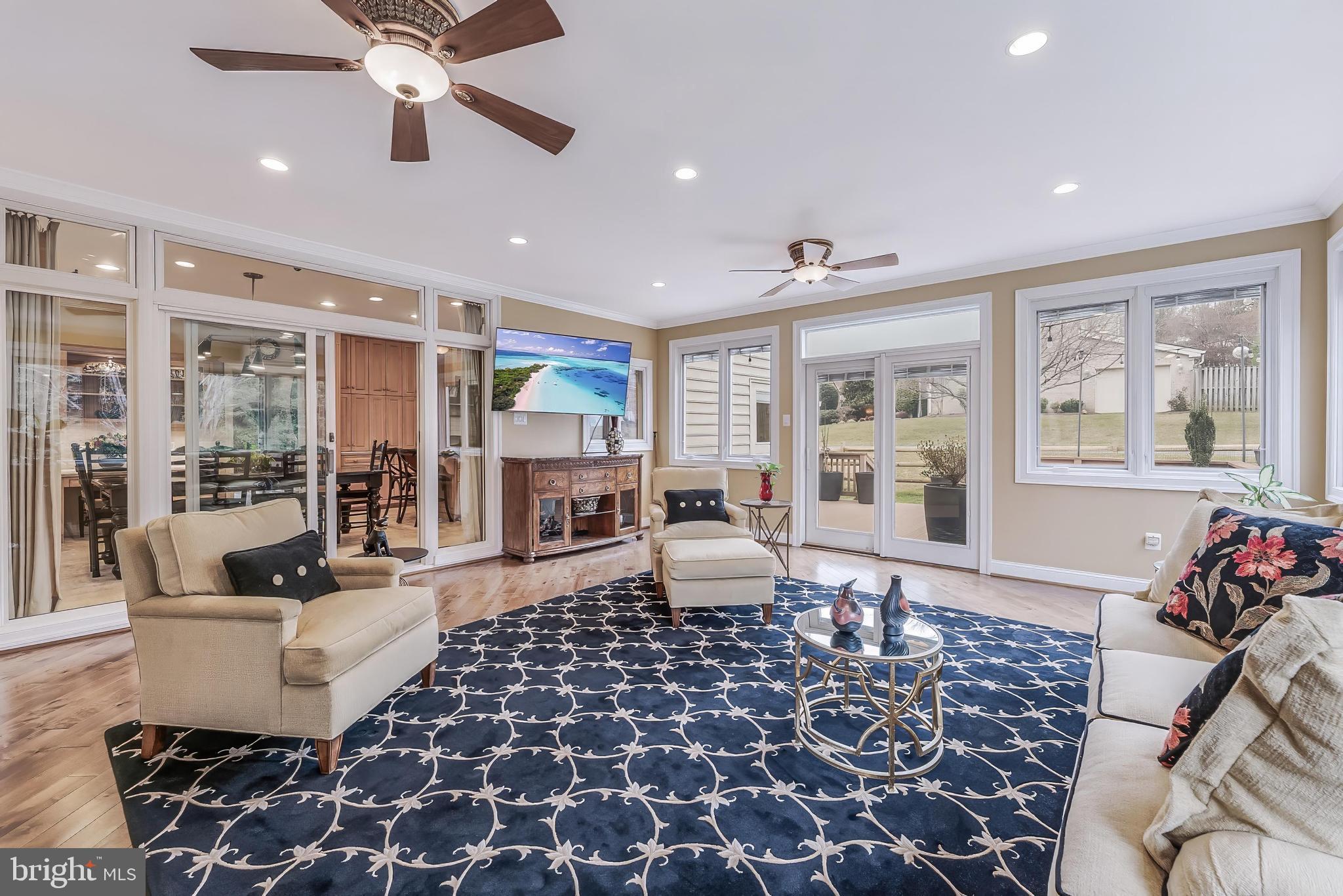 9327 Sprinklewood Lane Potomac, MD 20854 - Photo 29 of 96