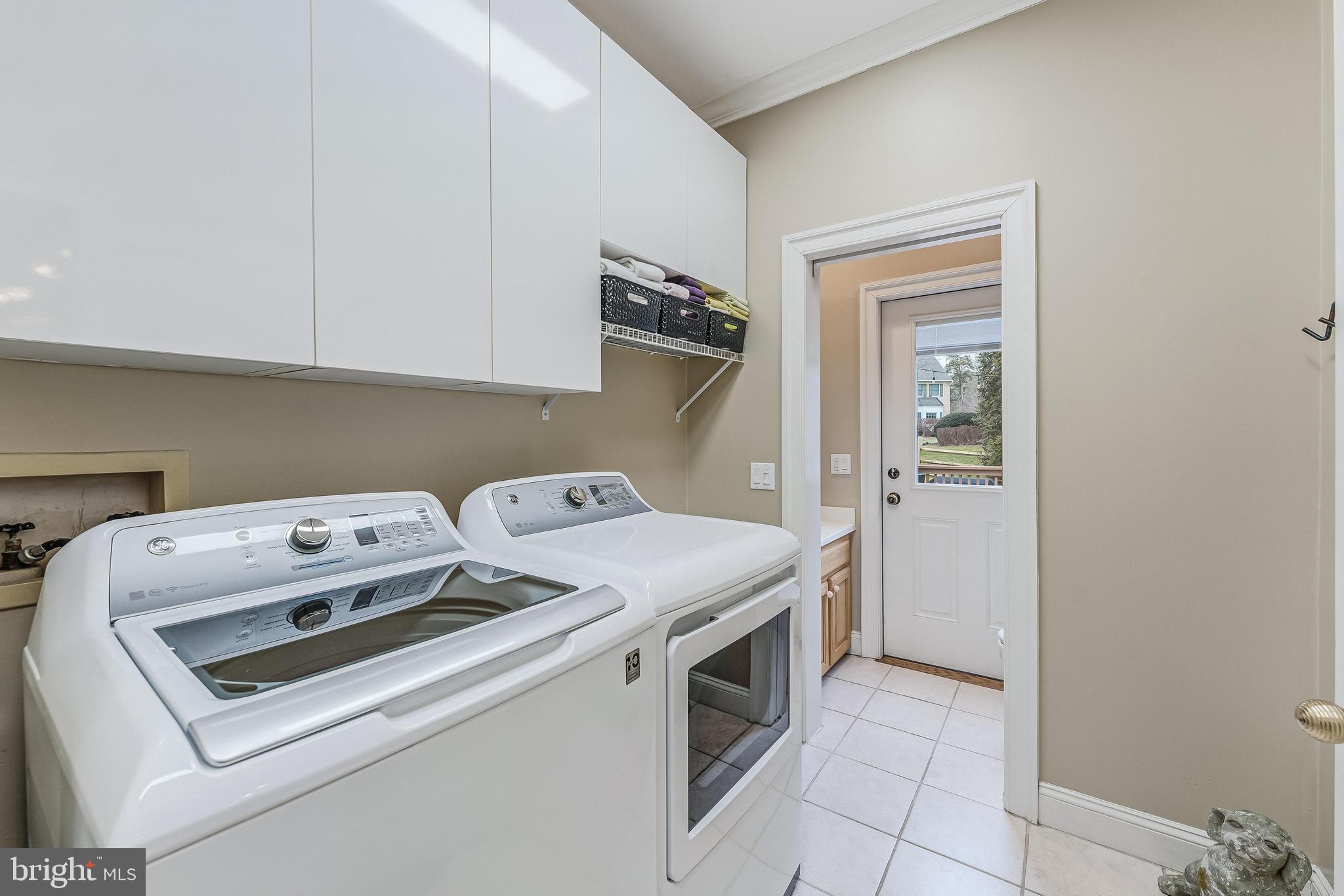 9327 Sprinklewood Lane Potomac, MD 20854 - Photo 42 of 96