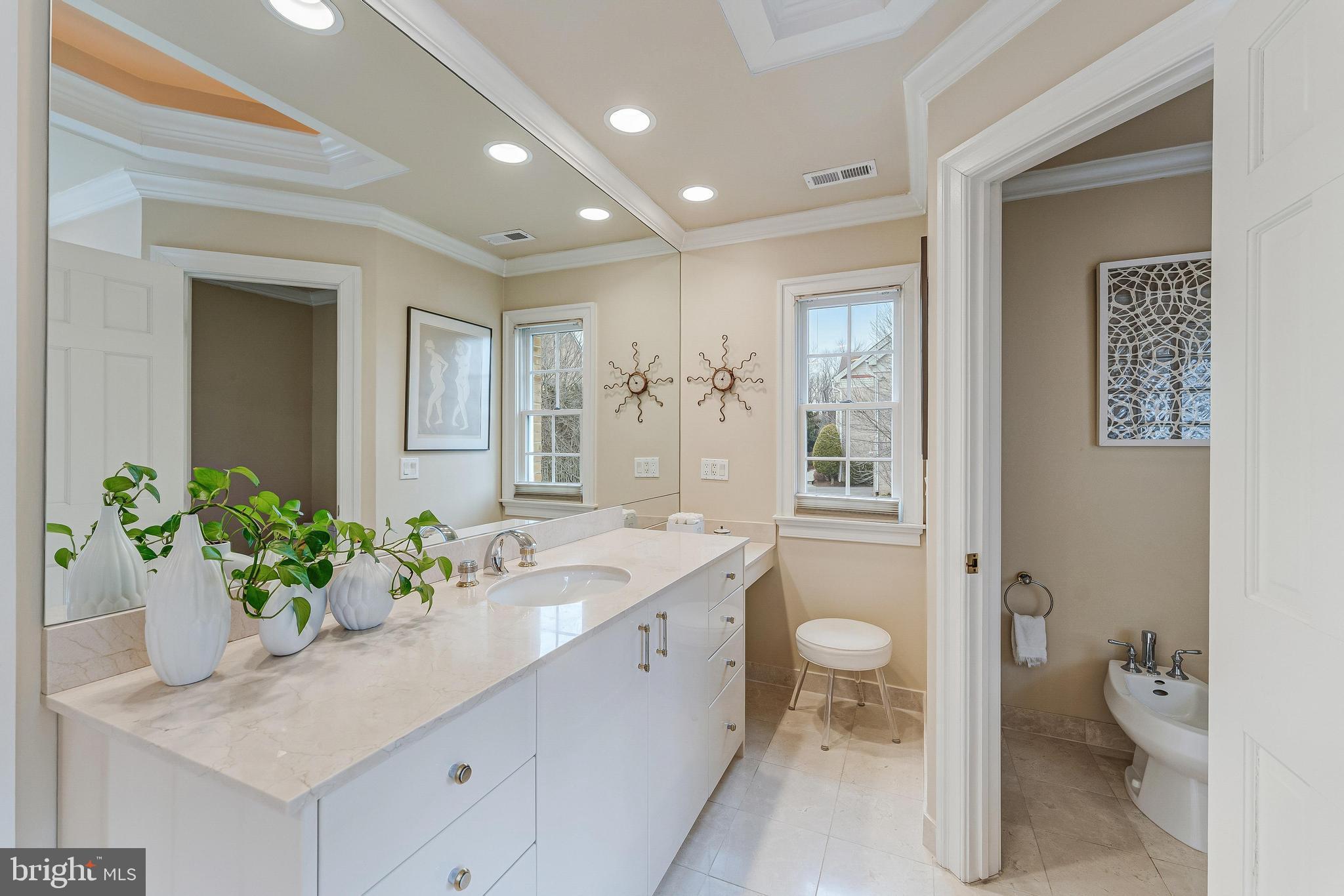 9327 Sprinklewood Lane Potomac, MD 20854 - Photo 53 of 96