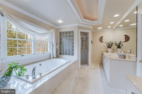 $1,795,000 | 9327 Sprinklewood Lane, Potomac, MD 20854