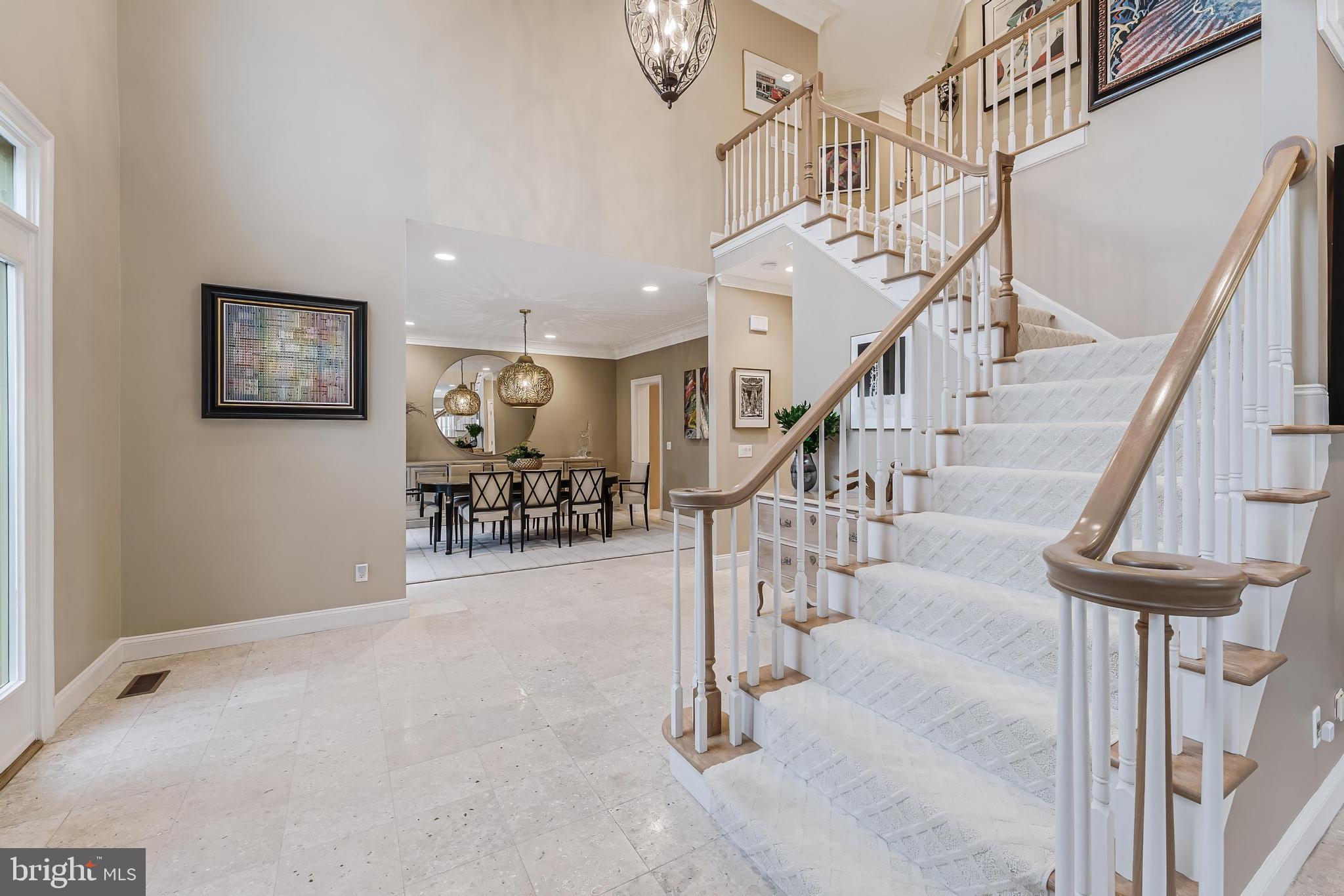 9327 Sprinklewood Lane Potomac, MD 20854 - Photo 8 of 96