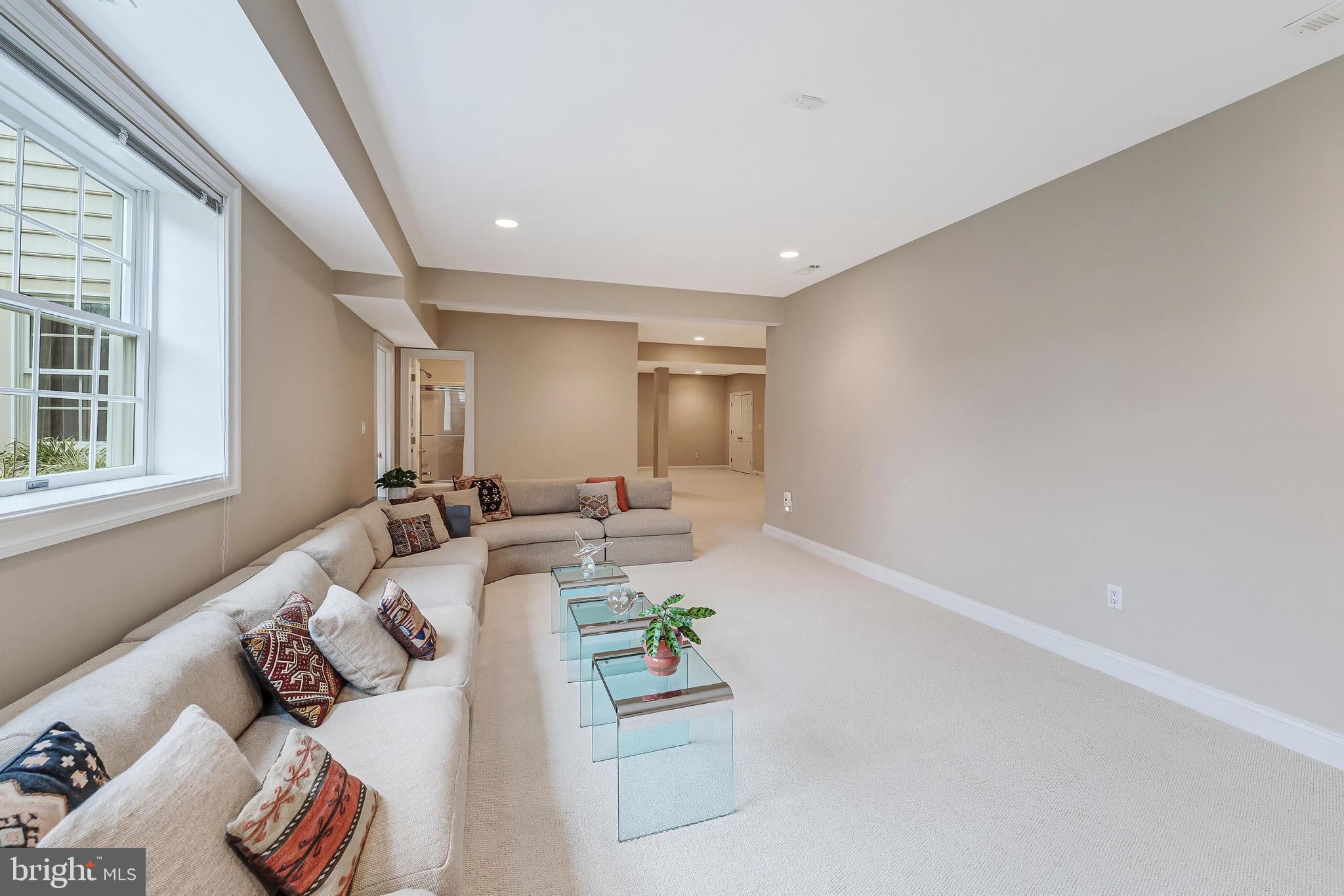 9327 Sprinklewood Lane Potomac, MD 20854 - Photo 81 of 96