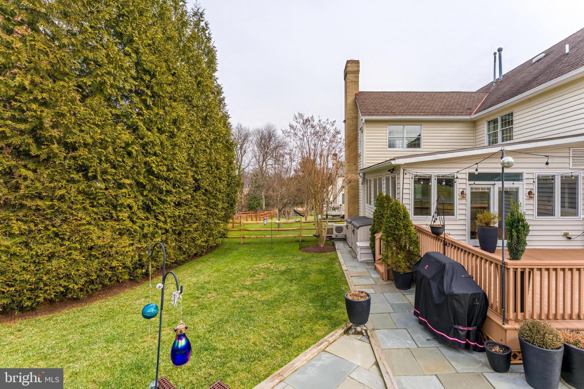 9327 Sprinklewood Lane Potomac, MD 20854 - Photo 91 of 96