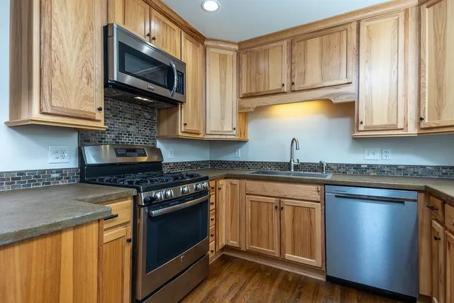 $230,000 | 5067 Alrose Avenue, Memphis, TN 38117