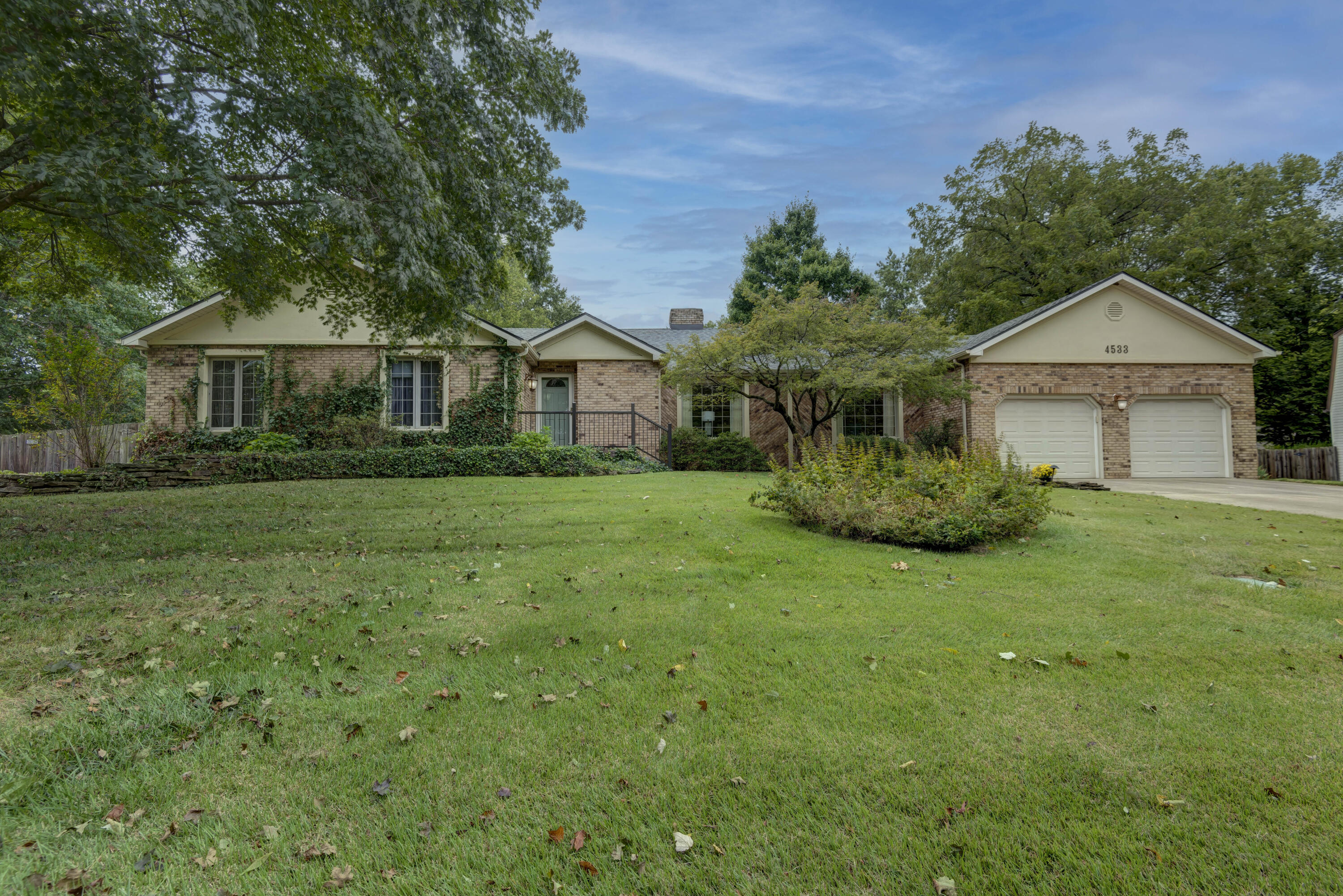 4533 South Aladdin Court Springfield, MO 65804 - Photo 1 of 1 Aladdin (1)