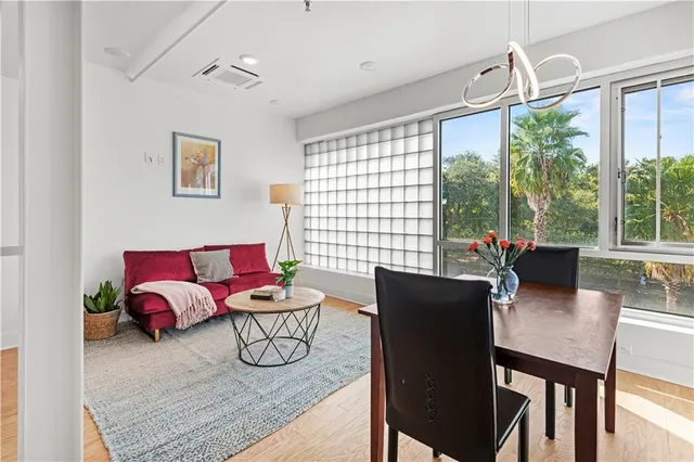 $2,000 | 822 North Rampart Street, Unit 302, New Orleans, LA 70116