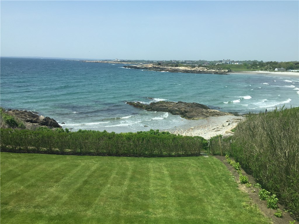 41 Ledge Road Newport, RI 02840 - Photo 36 of 37 Plaisance, with 650 feet of oceanfront, offers its own magnificent sandy beach.