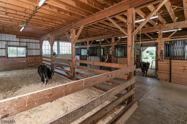 a view of empty room with windows
