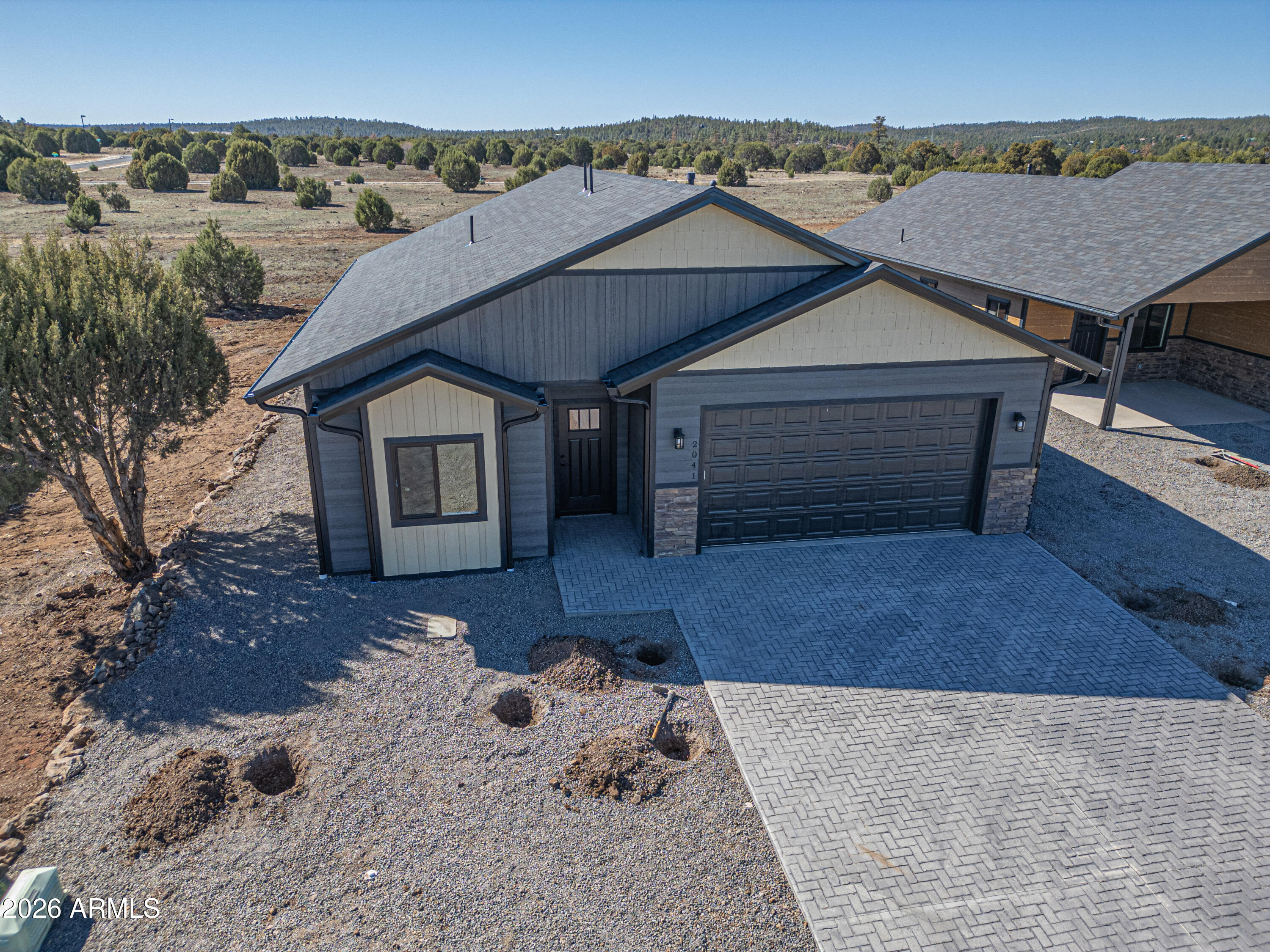 2041 East Rimstone Drive Show Low, AZ 85901 - Photo 2 of 38