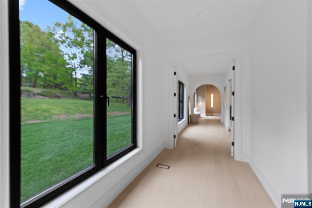 809 Shore Drive Butler, NJ 07405 - Photo 22 of 34
