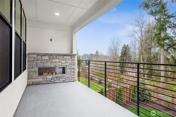$2,674,900 | 13756 Southeast 85th Street, Newcastle, WA 98059