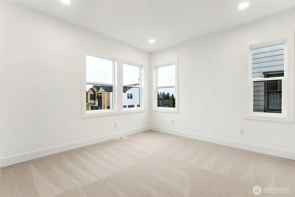$2,674,900 | 13756 Southeast 85th Street, Newcastle, WA 98059