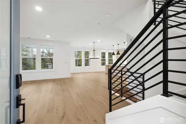 $2,674,900 | 13756 Southeast 85th Street, Newcastle, WA 98059