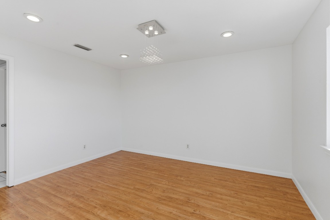 93 County Road 130 Georgetown, TX 78626 - Photo 15 of 27 a view of empty room