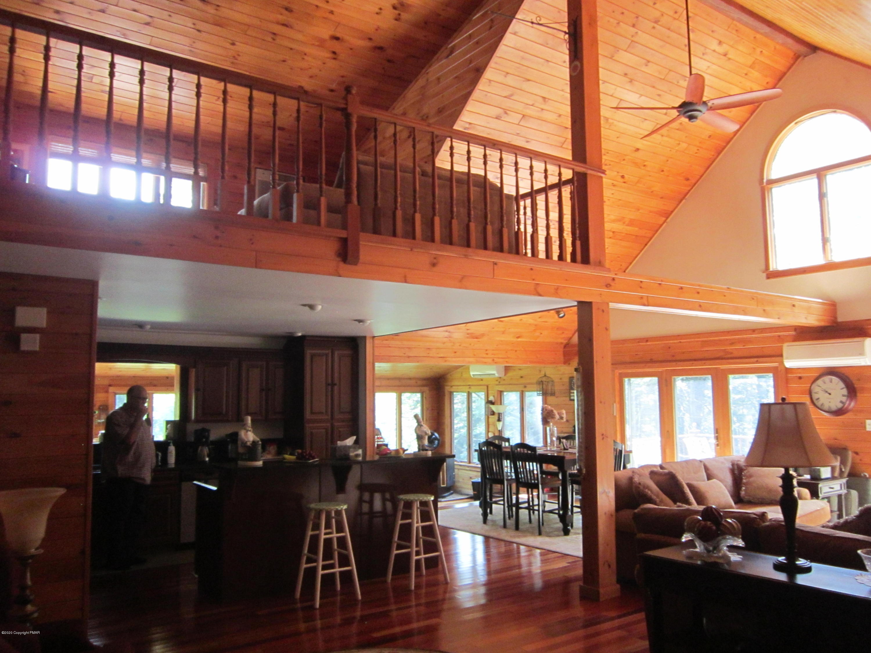 427 Little Wing Road Canadensis, PA 18325 - Photo 9 of 36 ENTRY