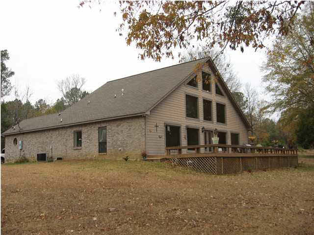 Welcome to 1585 Way Rd