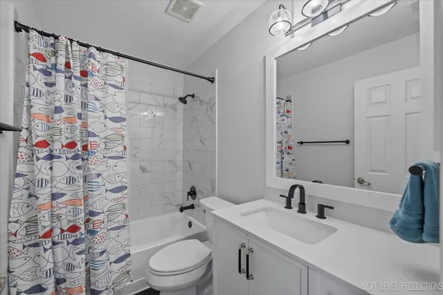 $299,900 | 1441 Walnut Hill Avenue, St. Charles, IL 60174