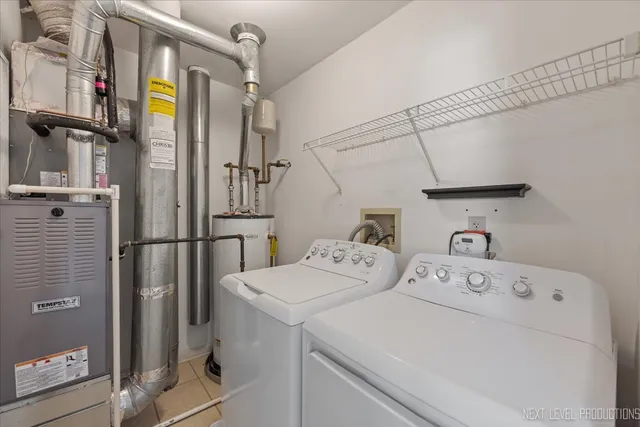 $299,900 | 1441 Walnut Hill Avenue, St. Charles, IL 60174