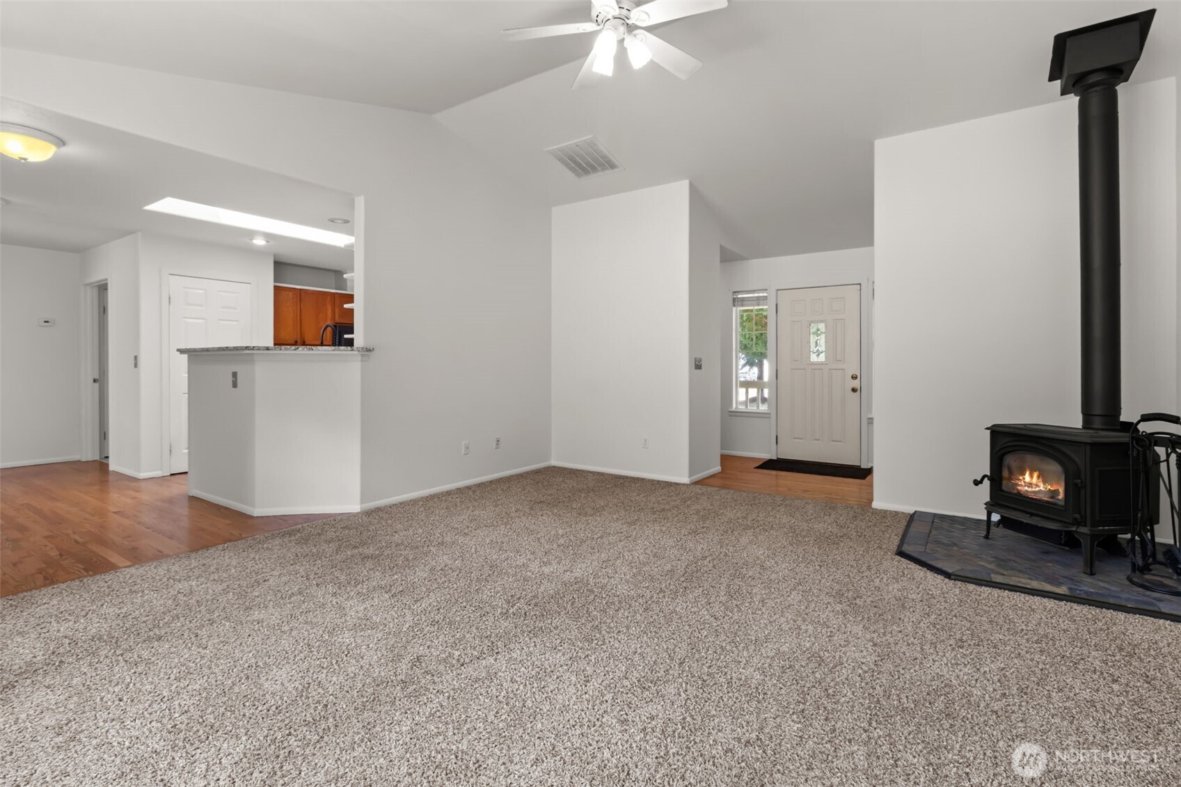 9519 185th Avenue Southwest Rochester, WA 98579 - Photo 13 of 40
