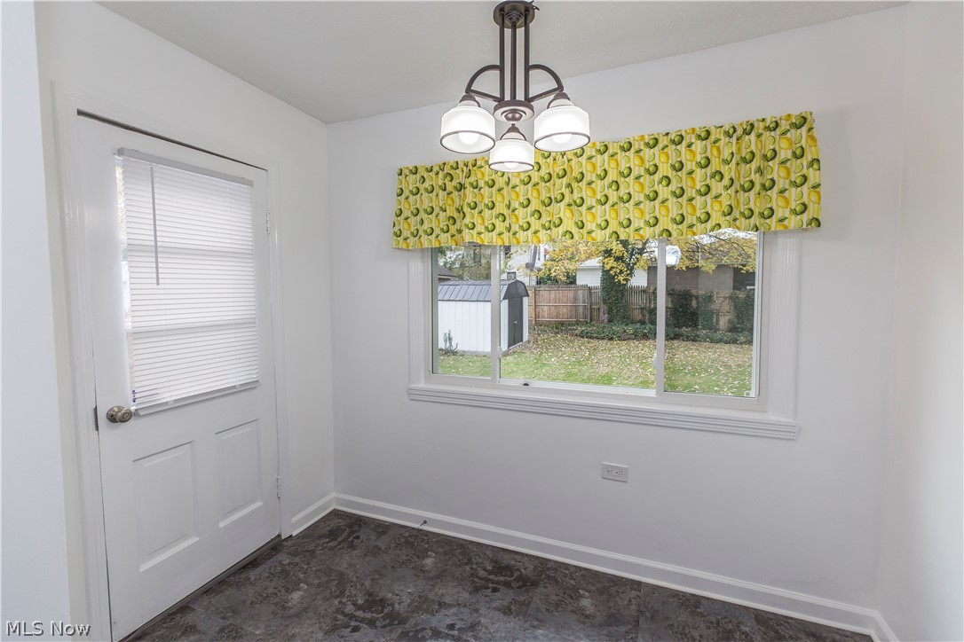 1198 Lexington Avenue Akron, OH 44310 - Photo 17 of 31