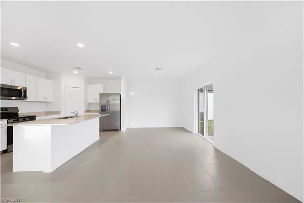 $2,450 | 4083 San Felice Lane, North Fort Myers, FL 33917