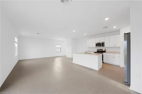 $2,450 | 4083 San Felice Lane, North Fort Myers, FL 33917