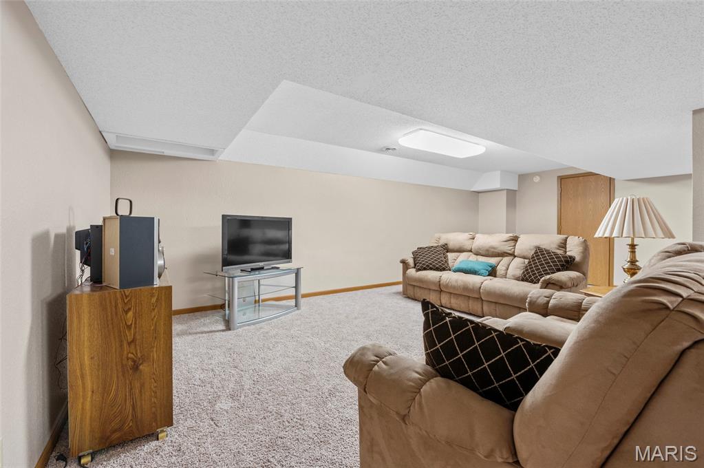 710 Cheshire Road Troy, IL 62294 - Photo 35 of 42