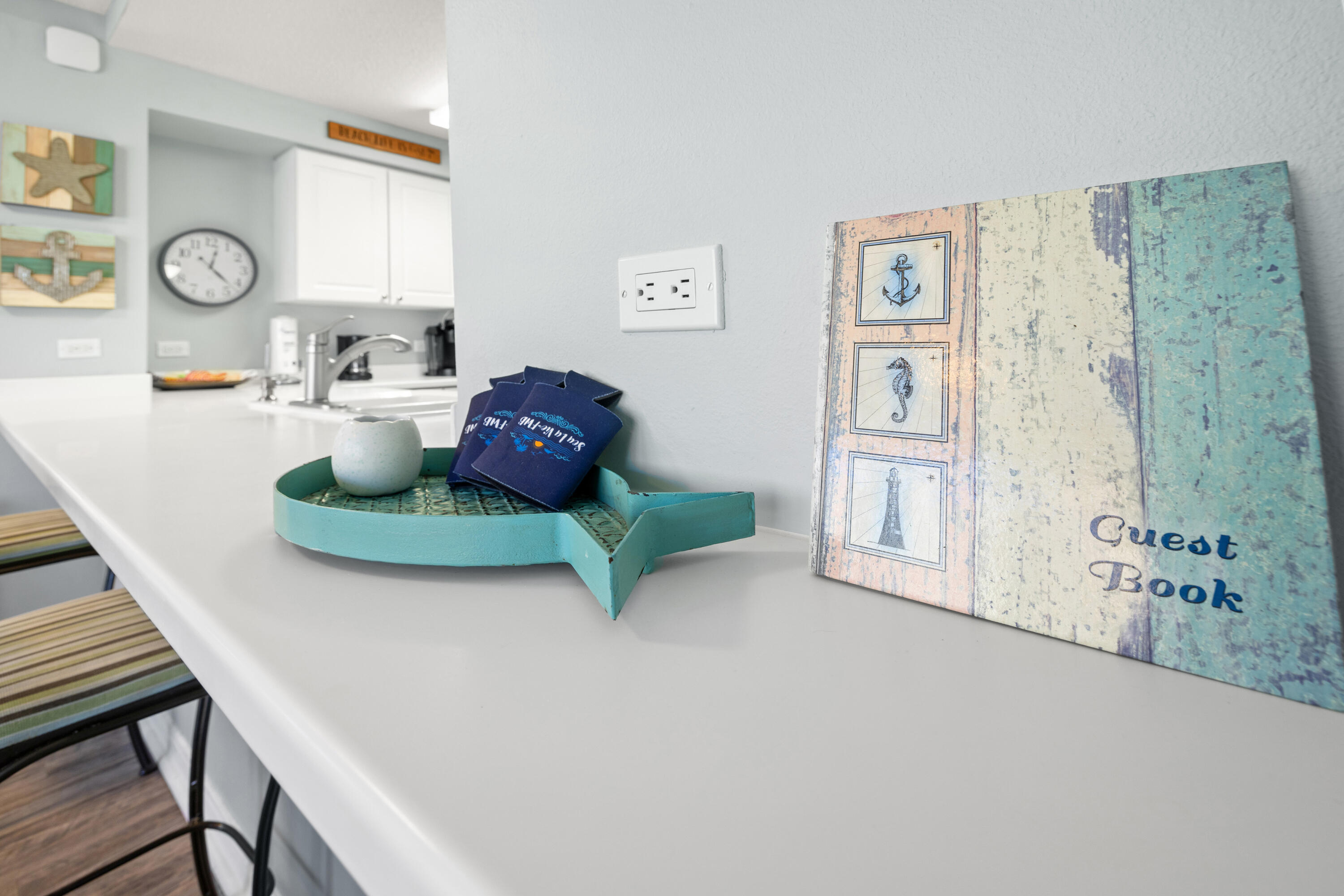 520 Santa Rosa Boulevard, Unit 319 Fort Walton Beach, FL 32548 - Photo 14 of 43 a living room with furniture and wooden floor