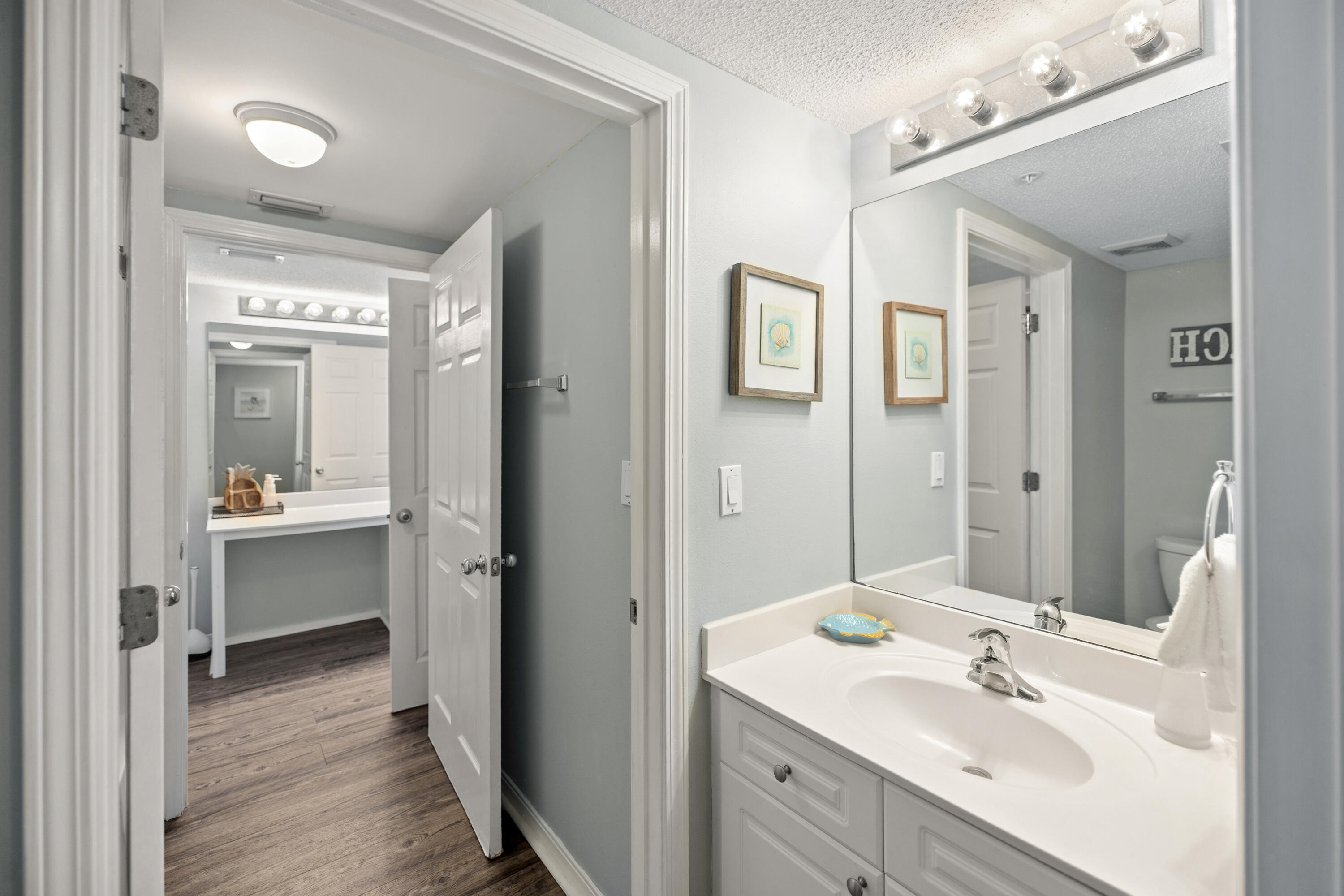 520 Santa Rosa Boulevard, Unit 319 Fort Walton Beach, FL 32548 - Photo 33 of 43 520SantaRosaBlvdUnit319-FWB-FL-061