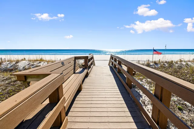 $425,000 | 520 Santa Rosa Boulevard, Unit 319, Fort Walton Beach, FL 32548