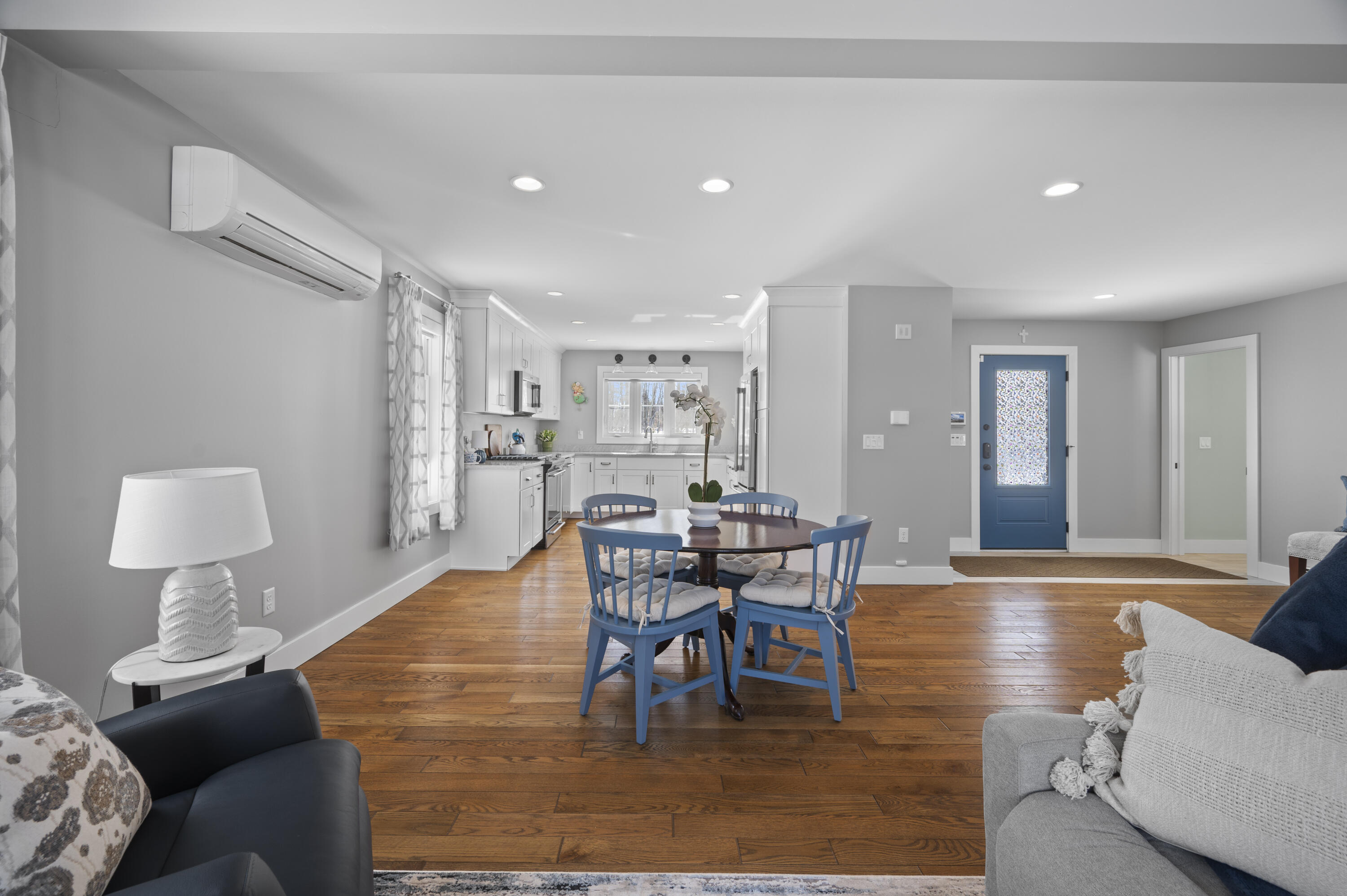 153 McKenney Road Saco, ME 04072 - Photo 8 of 48 interior3