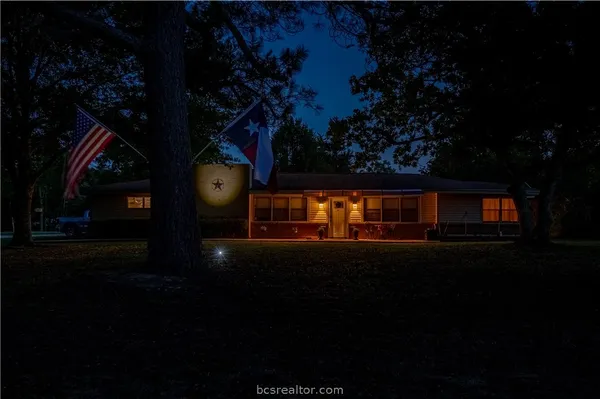 $308,000 | 23 Casper Place, Hilltop Lakes, TX 77871